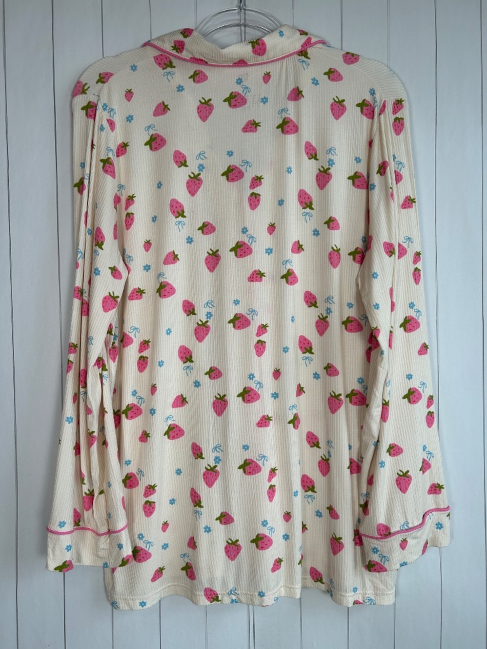 Tiny Talulah size M pajama set strawberry bow print beige bamboo long sleeve - Picture 6 of 11